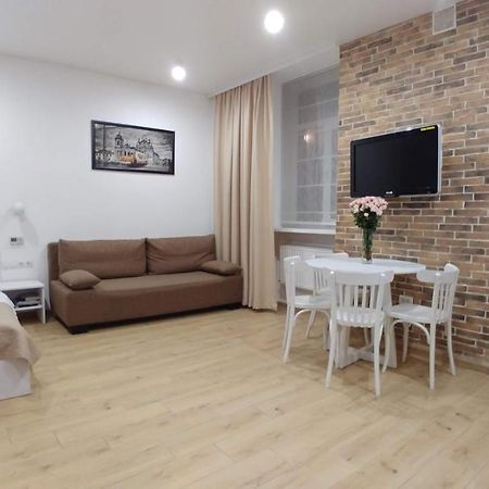 Apartment on Rustaveli Lviv Buitenkant foto