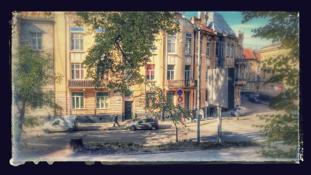 Apartment on Rustaveli Lviv Buitenkant foto