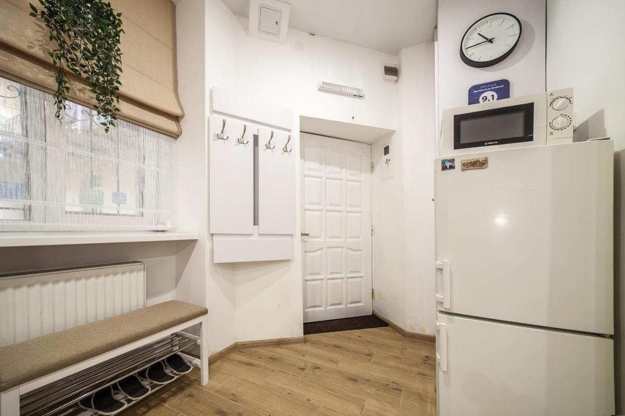 Apartment on Rustaveli Lviv Buitenkant foto
