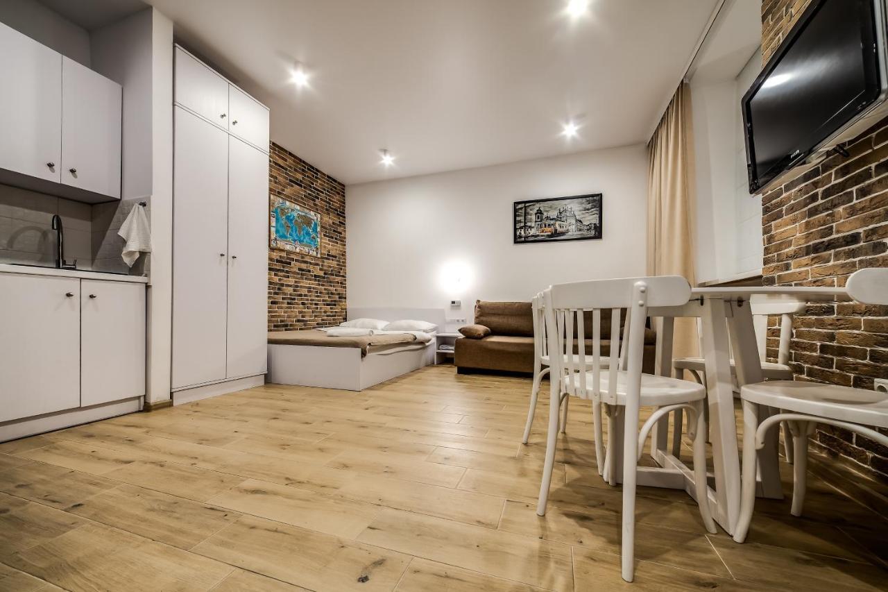 Apartment on Rustaveli Lviv Buitenkant foto